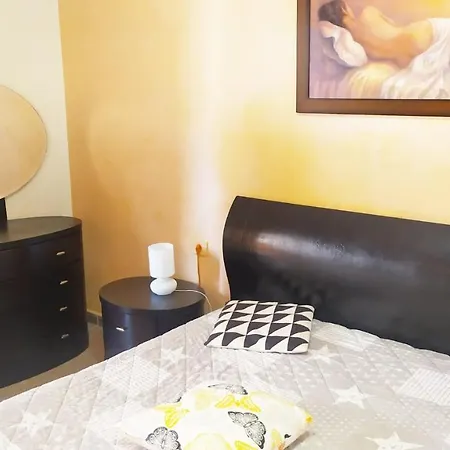 Los Cristianos 2 Bdr. Aparment Near To The Beach Wifi *